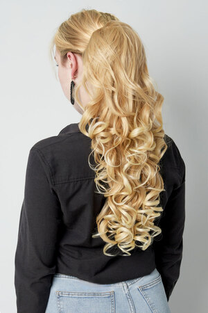 Ponytail volume curl - golden brown h5 Picture3